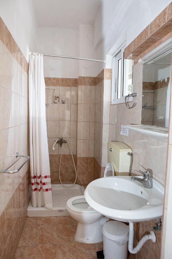 קמנה וורלה Ronzi Apartments מראה חיצוני תמונה