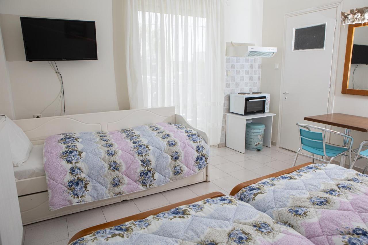 קמנה וורלה Ronzi Apartments מראה חיצוני תמונה