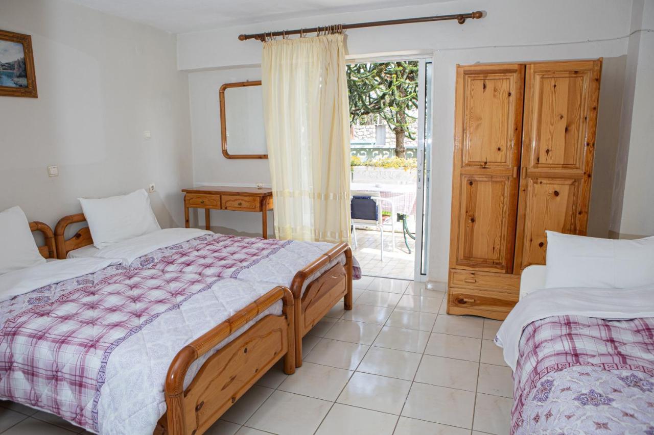 קמנה וורלה Ronzi Apartments מראה חיצוני תמונה